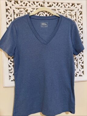 Eddie Bauer Women's V-Neck Tee in Slate Blue